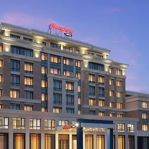 Hampton By Hilton Triumphal Arch Astaná